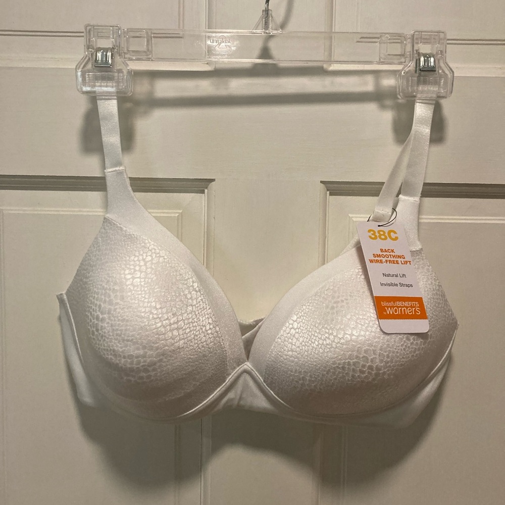 Warner’s wire-free lift bra, NWT